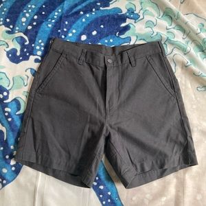 Men’s Patagonia 100% organic cotton shorts 32 waist 5” inseam